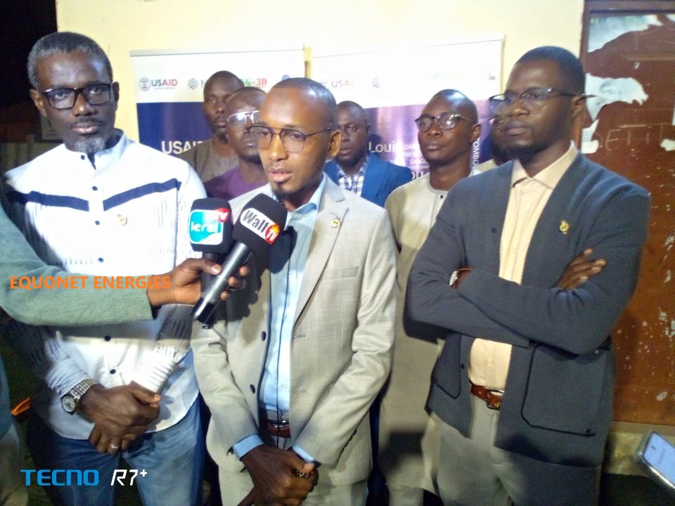 A droite, Babacar Ndiaye, président CERM Assemblée nationale.