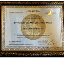 grande Mosquée de paris : la médaille de bâtisseurs de Mosquées décernée au maître Cheikh Al Hadji Malick Sy